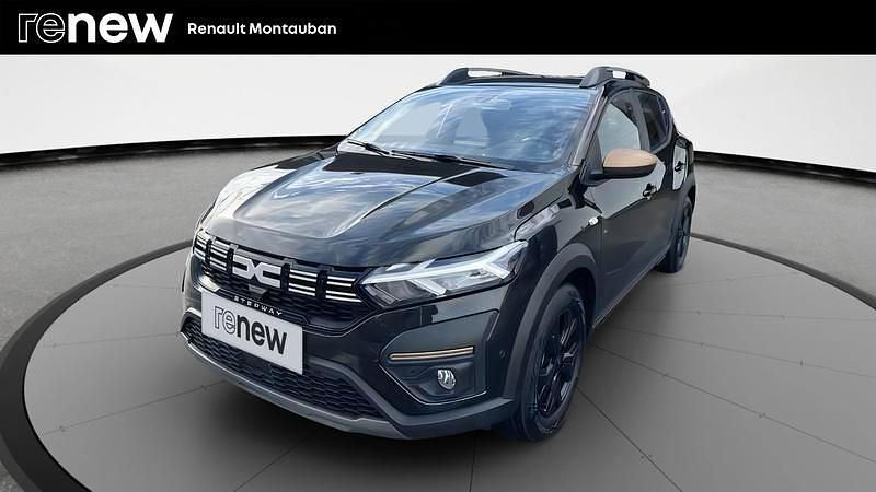 Noir Utilisé 2024 Dacia Sandero Extreme Citadine | 16 990 € (Prix assez cher) - Image 1/4