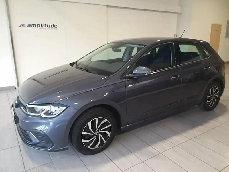 Gris Utilisé 2023 VW Polo Life Berline | 17 499 € (Bon prix) - Image 1/4