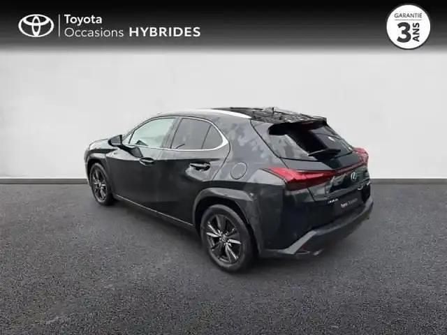 Noir graphite métallisé Occasion 2024 Lexus UX 300h SUV | 33 490 € (Prix juste) - Image 1/3