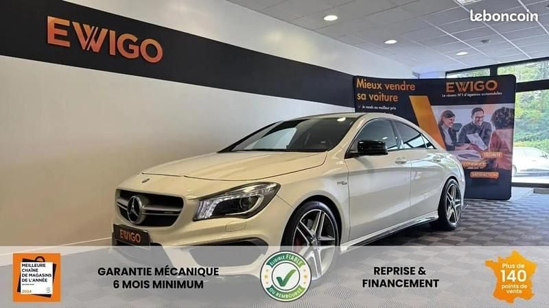 Blanc Utilisé 2016 Mercedes CLA45 AMG AMG Coupé | 32 990 € (Bon prix) - Image 1/4