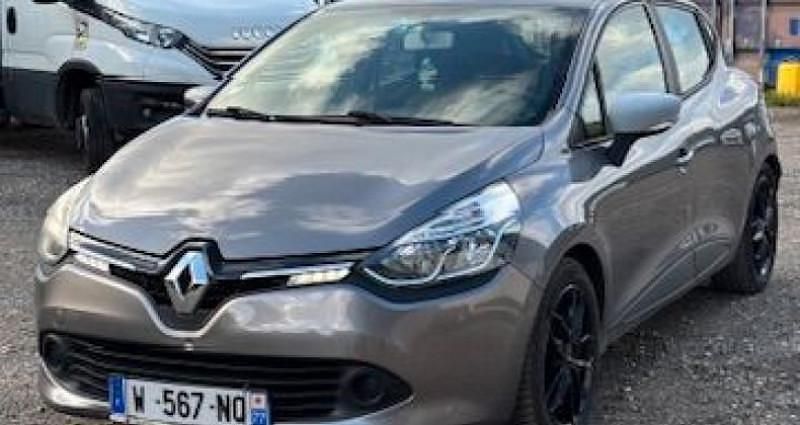 Utilisé 2013 Renault Clio IV Expression Citadine | 5 500 € (Prix assez cher) - Image 1/4