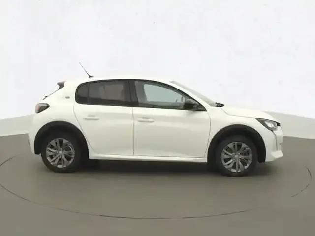 Occasion Peugeot e-208 Allure 100 kW (136 ch) 2023 Blanc Citadine