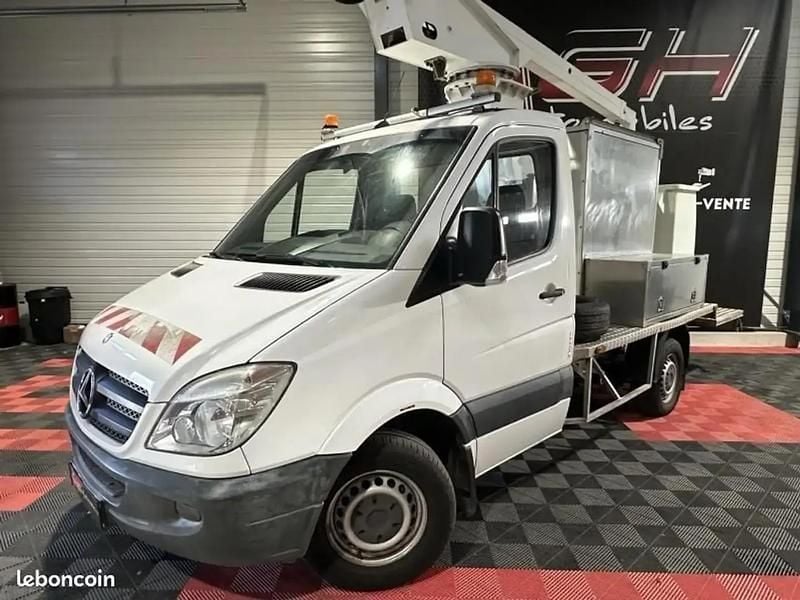Blanc Occasion 2012 Mercedes Sprinter Van | 18 990 € - Image 1/4