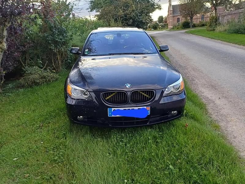 Bleu Utilisé 2005 BMW 550 Sport Line Berline | 17 500 € - Image 1/4