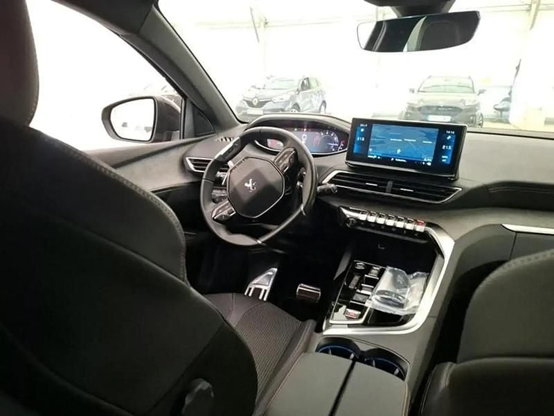 Utilisé 2023 Peugeot 5008 GT Monospace | 21 200 € (Super prix) - Image 1/4