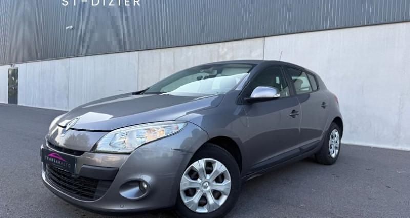 Utilisé 2010 Renault Mégane Coupé Dynamique Coupé | 5 499 € - Image 1/4