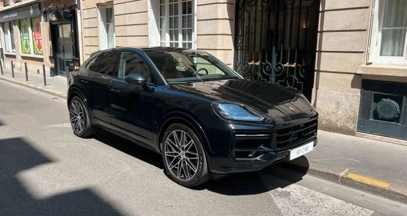 Utilisé 2024 Porsche Cayenne Turbo SUV | 192 900 € - Image 1/4