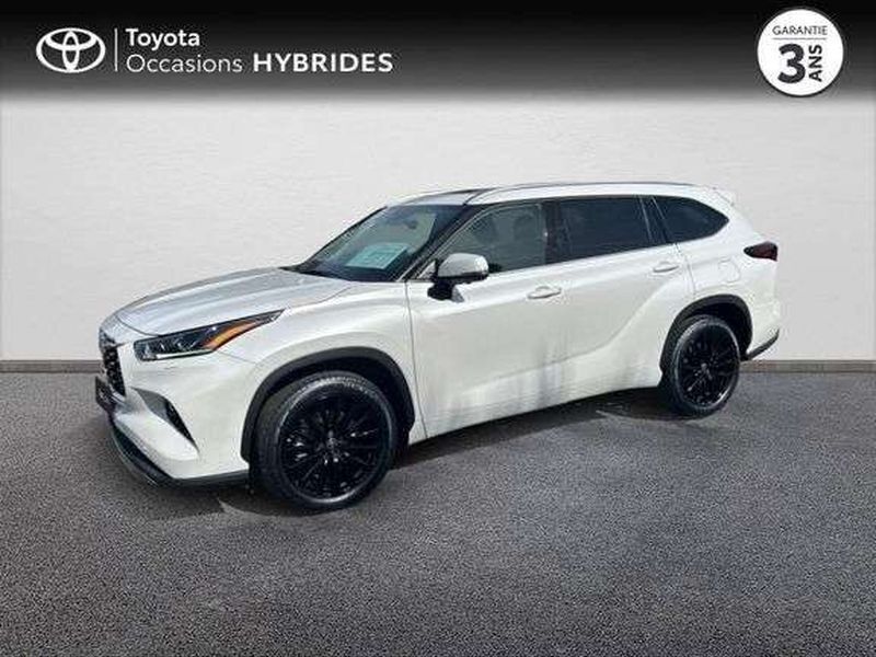 Nouvelle 2024 Toyota Highlander Lounge SUV | 67 990 € (Prix juste) - Image 1/1