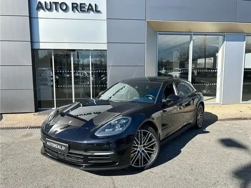 Noir Utilisé 2018 Porsche Panamera 4 Sport Turismo Berline | 57 900 € (Prix juste) - Image 1/4