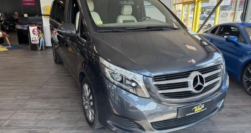 Utilisé 2017 Mercedes V200 Monospace | 69 990 € - Image 1/4