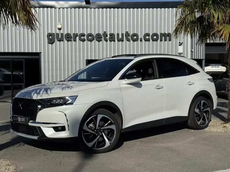 Blanc Utilisé 2021 DS Automobiles DS7 Crossback Rivoli SUV | 24 990 € (Prix juste) - Image 1/4