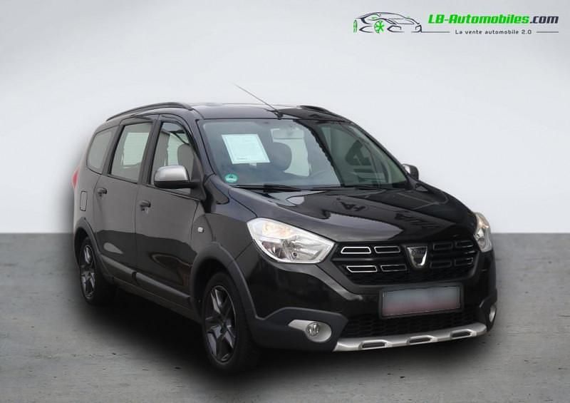 Utilisé 2017 Dacia Lodgy Monospace | 14 900 € (Prix juste) - Image 1/4