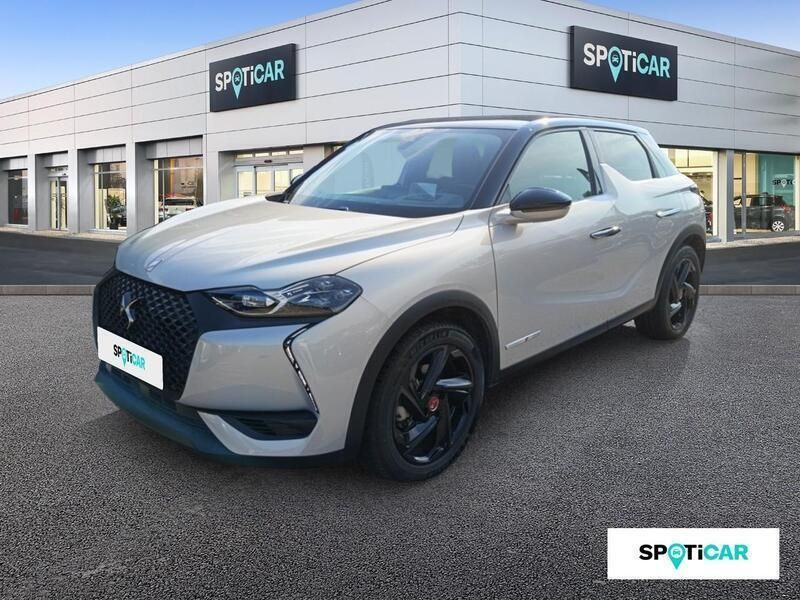 Gris Utilisé 2022 DS Automobiles DS3 Crossback E-Tense Performance Line Plus SUV | 18 889 € - Image 1/4