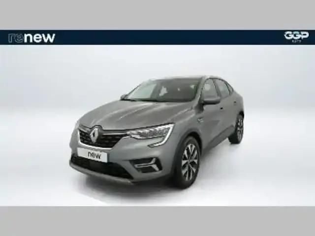 Gris Utilisé 2022 Renault Arkana Zen SUV | 19 999 € (Prix juste) - Image 1/4