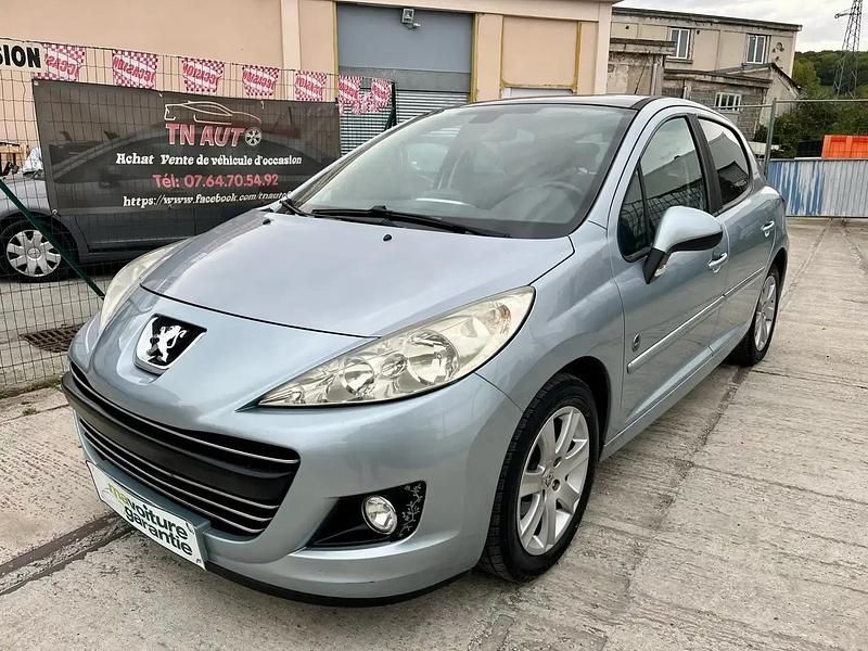 Bleu Utilisé 2010 Peugeot 207 Envy Berline | 5 890 € (Prix assez cher) - Image 1/4