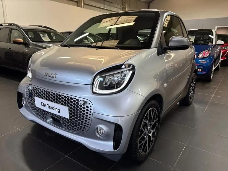 Gris Utilisé 2023 Smart ForTwo Electric Drive Prime Berline | 15 990 € - Image 1/4