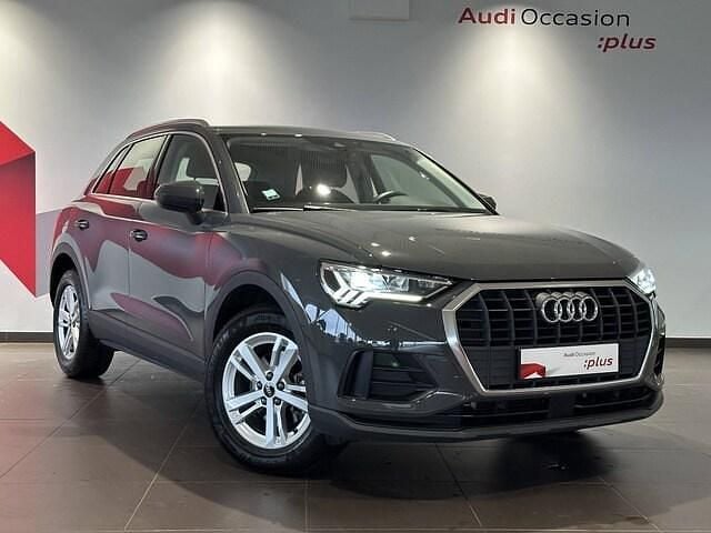 Gris nano métallisé Utilisé 2022 Audi Q3 Business SUV | 30 980 € (Super prix) - Image 1/4