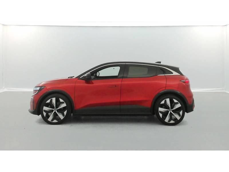 Occasion Renault Megane E-Tech Techno 161 kW (220 ch) 2022 Rouge Berline