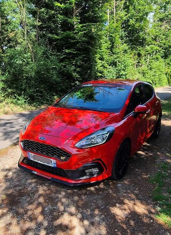 Occasion Ford Fiesta S 205 ch (150 kW) 2019 Rouge Citadine