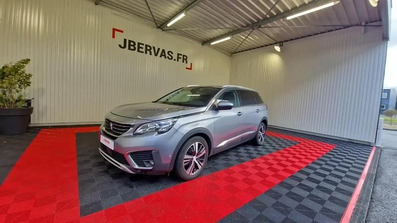 Occasion 2019 Peugeot 5008 Allure Monospace | 15 990 € (Prix juste) - Image 1/4