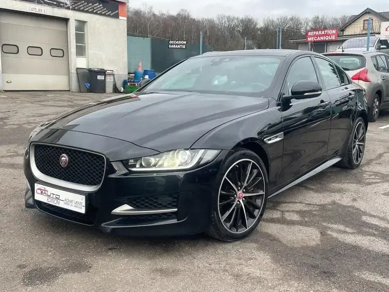 Noir Occasion 2017 Jaguar XE R-Sport Berline | 10 490 € (Super prix) - Image 1/4