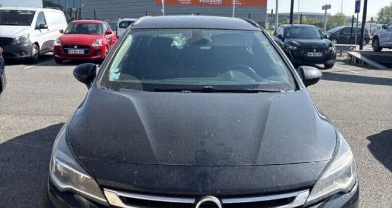 Utilisé 2017 Opel Astra Business Edition Break | 7 990 € - Image 1/4