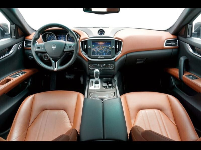 Occasion Maserati Ghibli 275 ch (202 kW) 2016 Gris Coupé