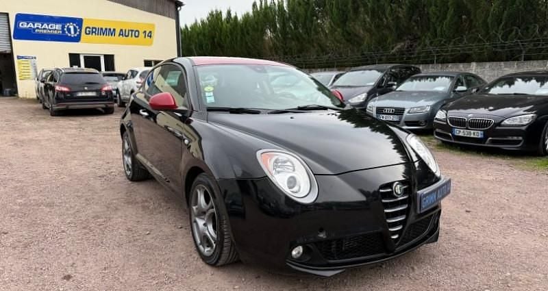 Noir Utilisé 2013 Alfa Romeo MiTo Distinctive Citadine | 6 990 € - Image 1/4