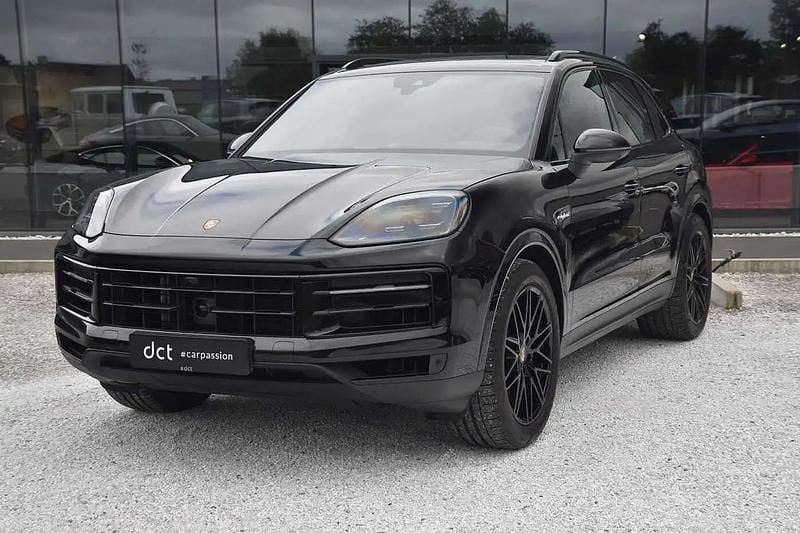 Noir Utilisé 2024 Porsche Cayenne Sport SUV | 109 900 € (Super prix) - Image 1/4