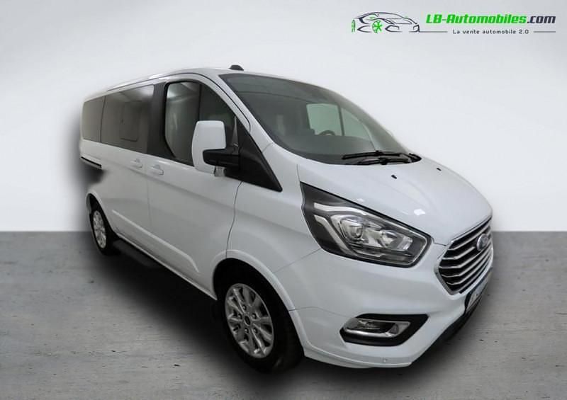 Utilisé 2023 Ford Tourneo | 44 200 € (Super prix) - Image 1/4