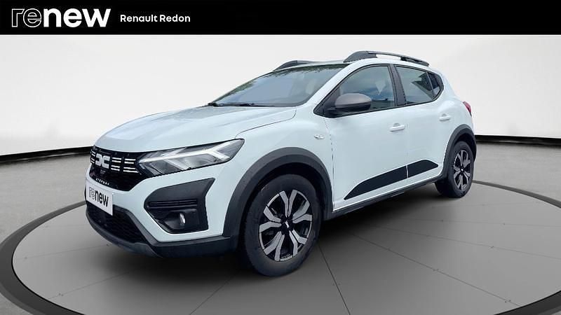 Blanc Utilisé 2023 Dacia Sandero Expression Citadine | 14 990 € (Prix juste) - Image 1/4