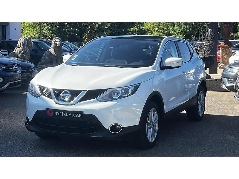 Blanc Utilisé 2014 Nissan Qashqai SUV | 8 990 € (Prix assez cher) - Image 1/4