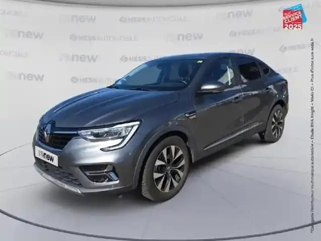 Gris Utilisé 2021 Renault Arkana Business SUV | 18 499 € (Bon prix) - Image 1/4