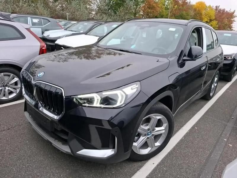 Noir Nouvelle 2025 BMW X1 SUV | 49 990 € (Prix assez cher) - Image 1/4