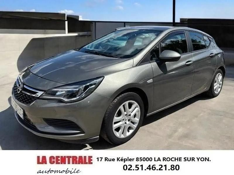 Gris Utilisé 2016 Opel Astra Business Edition Berline | 10 990 € - Image 1/4