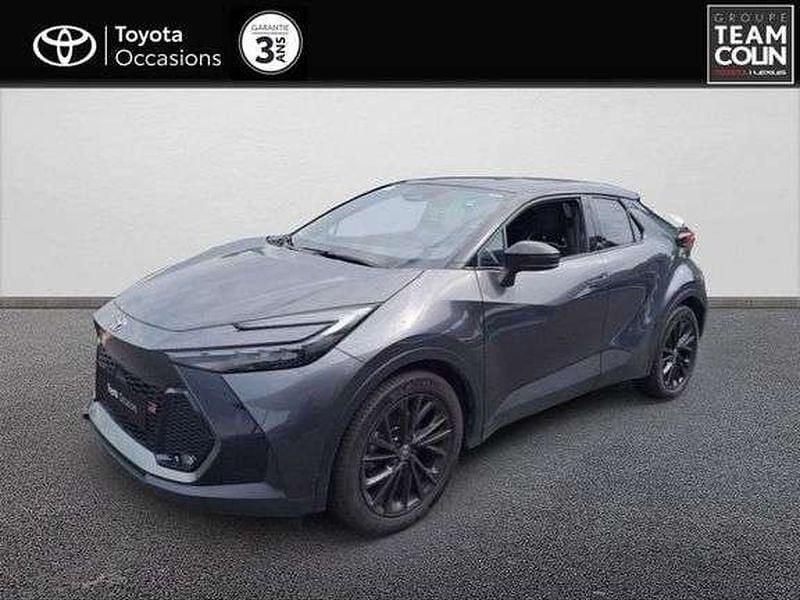 Utilisé 2024 Toyota C-HR Sport SUV | 33 950 € - Image 1/1
