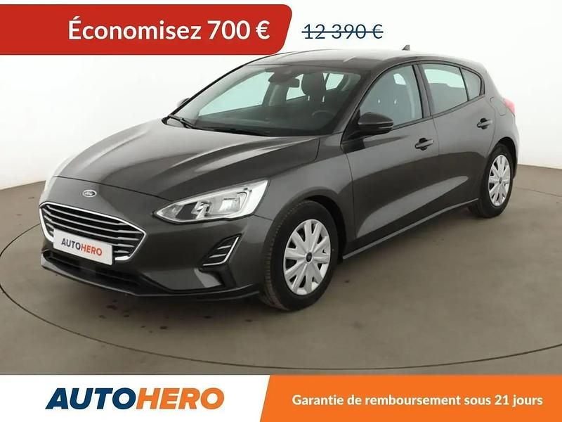 Gris Occasion 2018 Ford Focus Trend Berline | 11 690 € (Super prix) - Image 1/2