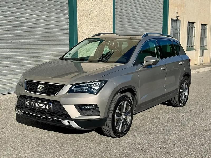 Gris Utilisé 2018 Seat Ateca Style SUV | 15 990 € (Prix juste) - Image 1/4