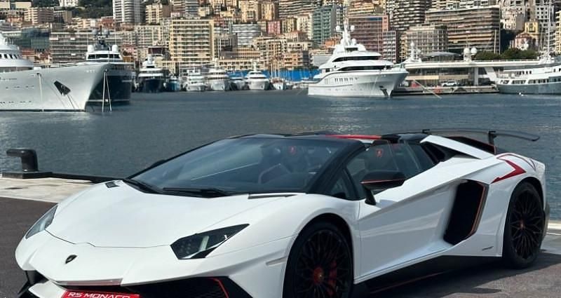 Blanc Utilisé 2016 Lamborghini Aventador Cabriolet | 529 990 € - Image 1/4