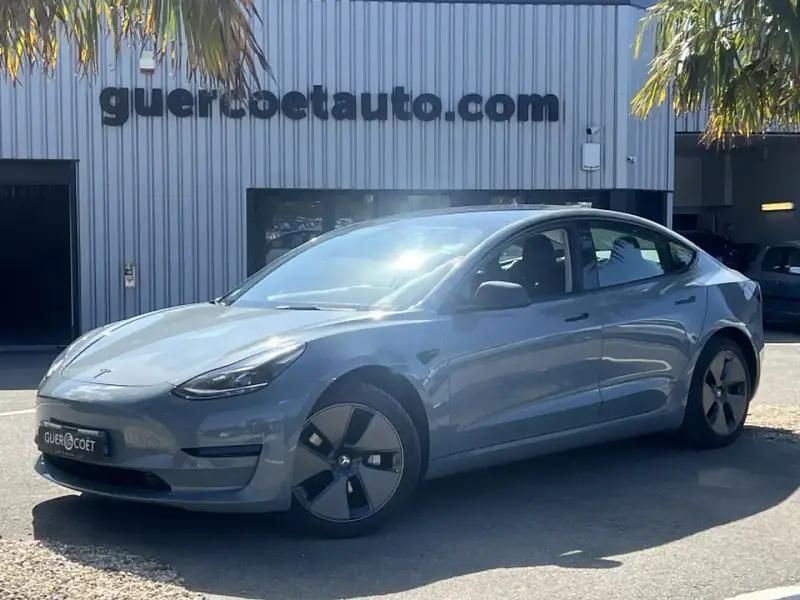 Gris Utilisé 2022 Tesla Model 3 Standard Range Berline | 21 990 € (Prix juste) - Image 1/4