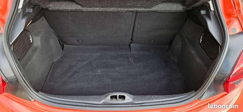 Occasion Peugeot 208 Allure 82 ch (60 kW) 2017 Orange Citadine