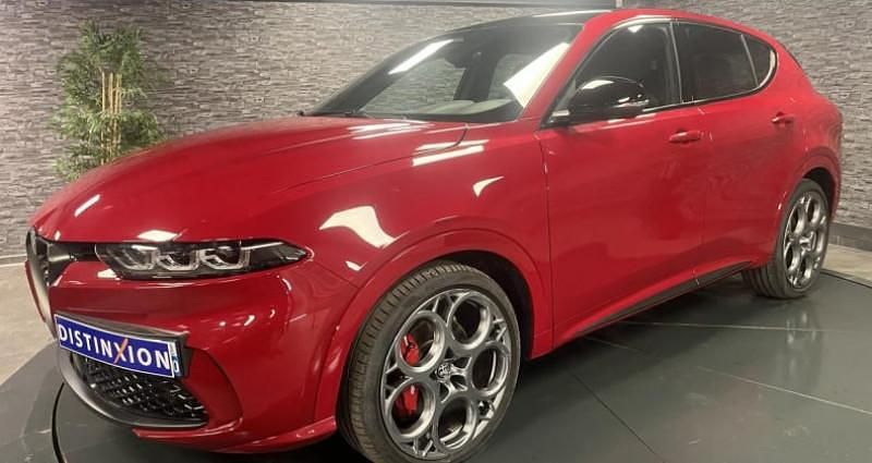 Rouge Occasion 2024 Alfa Romeo Tonale SUV | 30 990 € (Prix juste) - Image 1/4