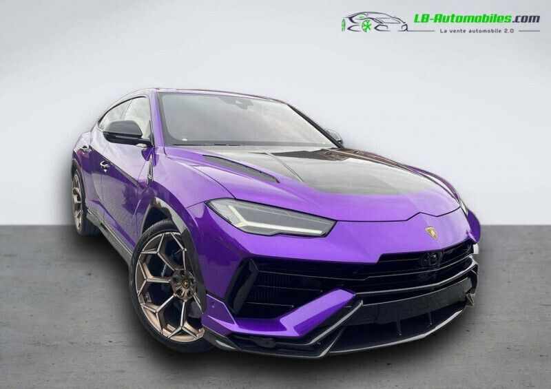 Utilisé 2024 Lamborghini Urus SUV | 329 700 € (Super prix) - Image 1/4