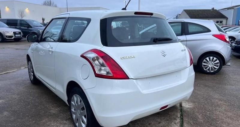 Occasion Suzuki Swift 95 ch (69 kW) 2013 Blanc Citadine
