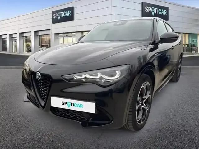 Noir vulcano métallisée Occasion 2024 Alfa Romeo Stelvio Veloce SUV | 38 990 € (Prix juste) - Image 1/4