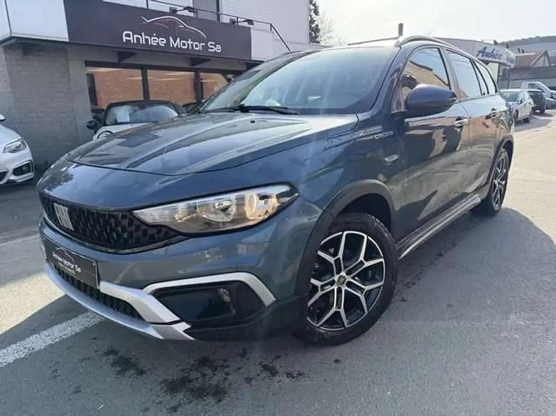 Occasion Fiat Tipo Cross 131 ch (96 kW) 2023 Gris Break
