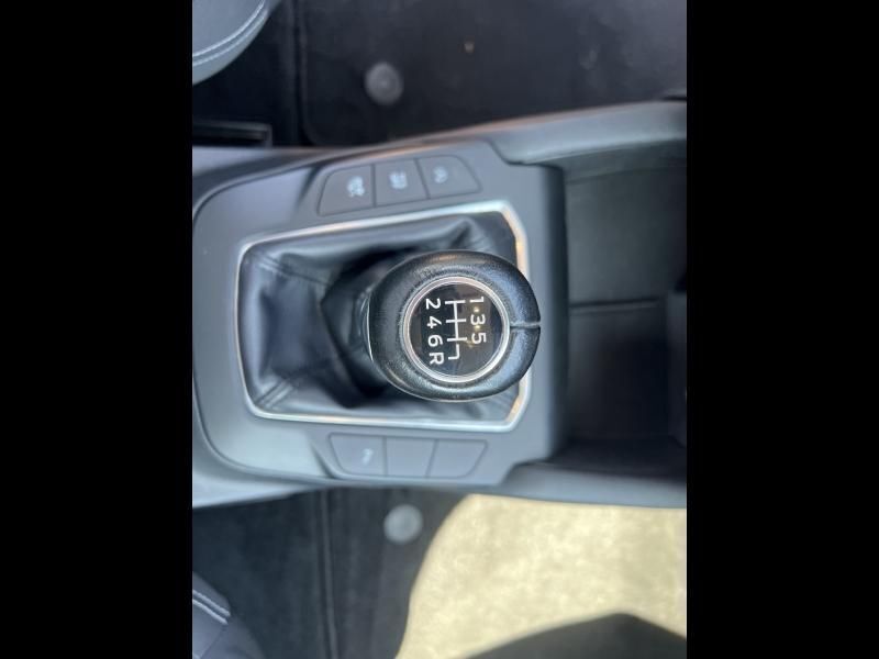 Image 3/4