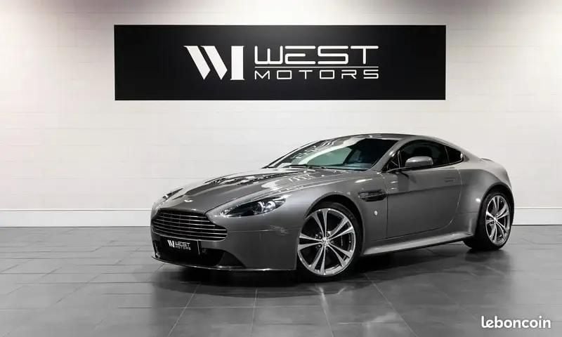 Gris Utilisé 2010 Aston Martin Vantage Coupé | 119 900 € - Image 1/4