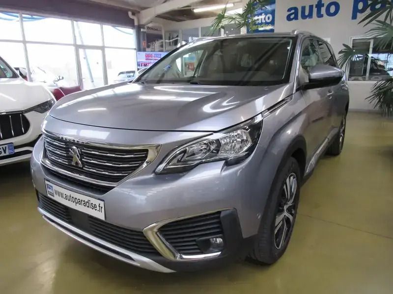 Gris Utilisé 2018 Peugeot 5008 Allure Monospace | 23 900 € (Prix juste) - Image 1/4