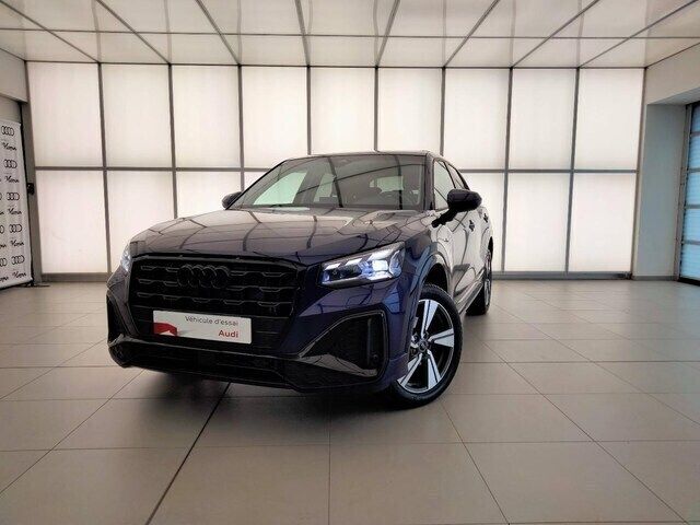 Bleu navarre métallisé Utilisé 2024 Audi Q2 Advanced Plus SUV | 39 900 € - Image 1/4